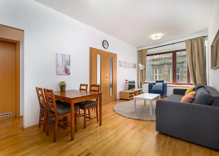 Basilica Apartment In Heart Of City